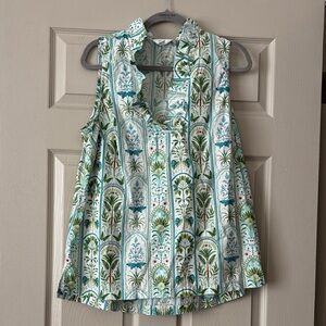 Crown & Ivy Green and White Floral Blouse